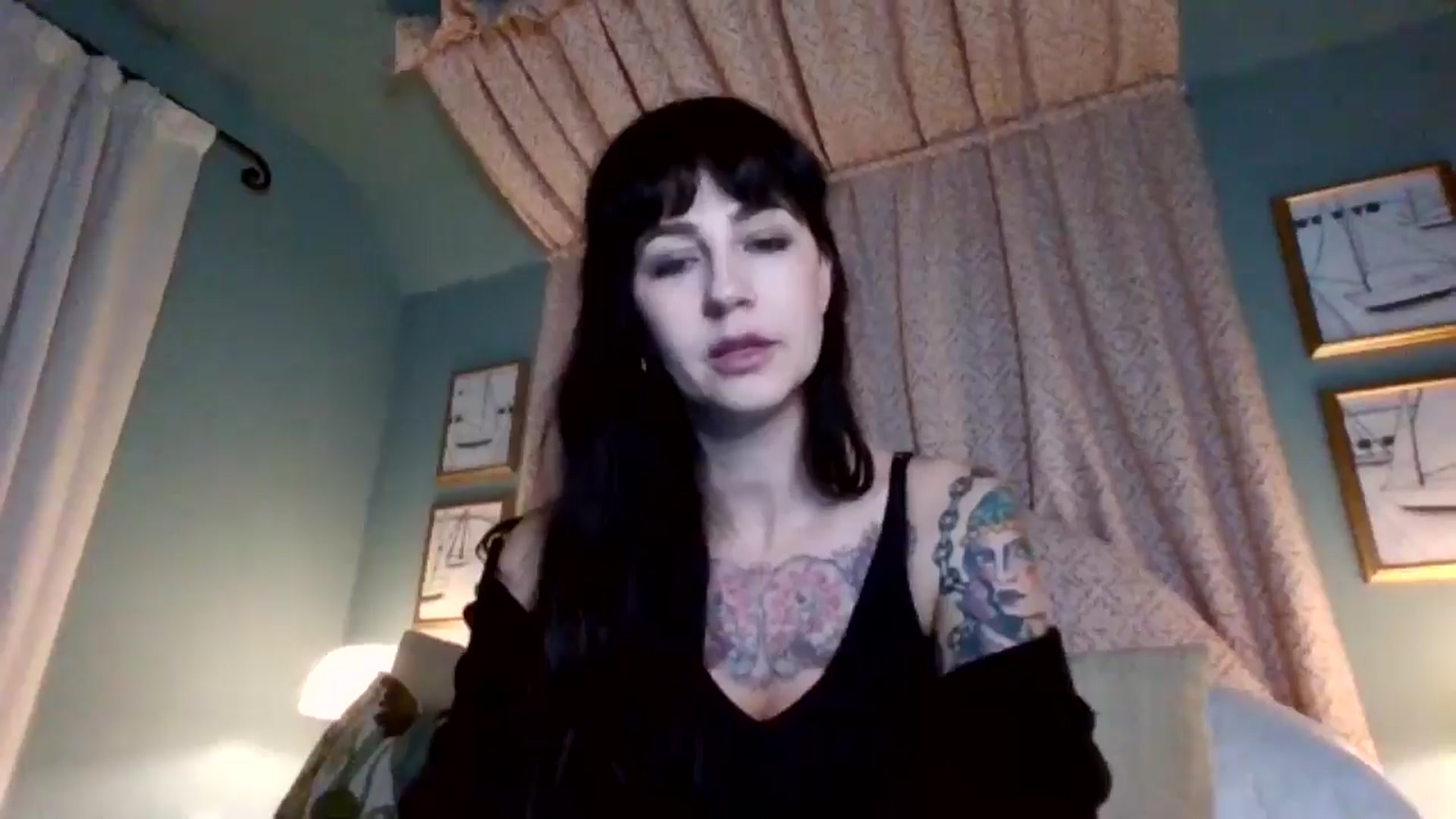 Gallery image thumbnail from MargotMills_'s myfreecams stream on, 11/23/2025, 22:46 image 6 of 20