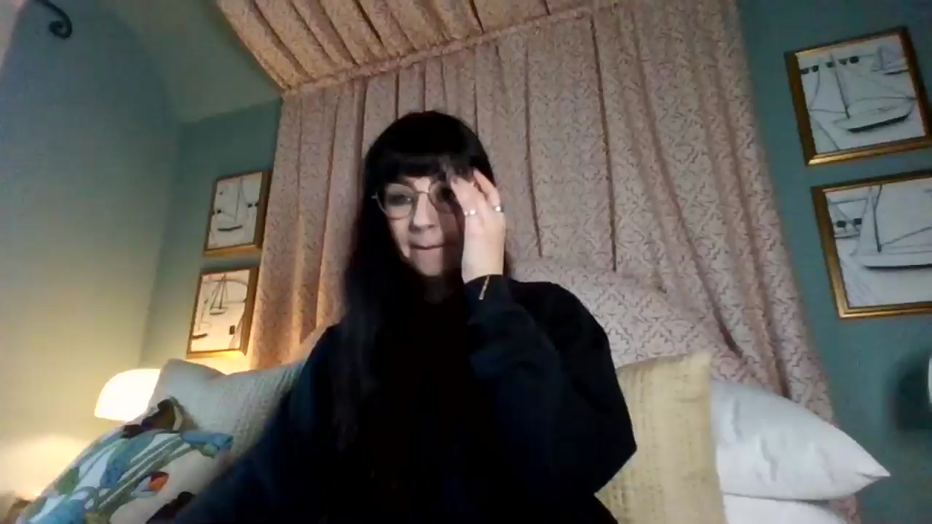 Gallery image thumbnail from MargotMills_'s myfreecams stream on, 11/24/2025, 12:38 image 3 of 20