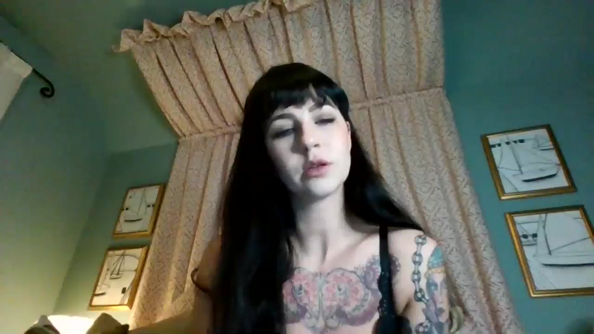Gallery image thumbnail from MargotMills_'s myfreecams stream on, 11/24/2025, 17:44 image 4 of 20