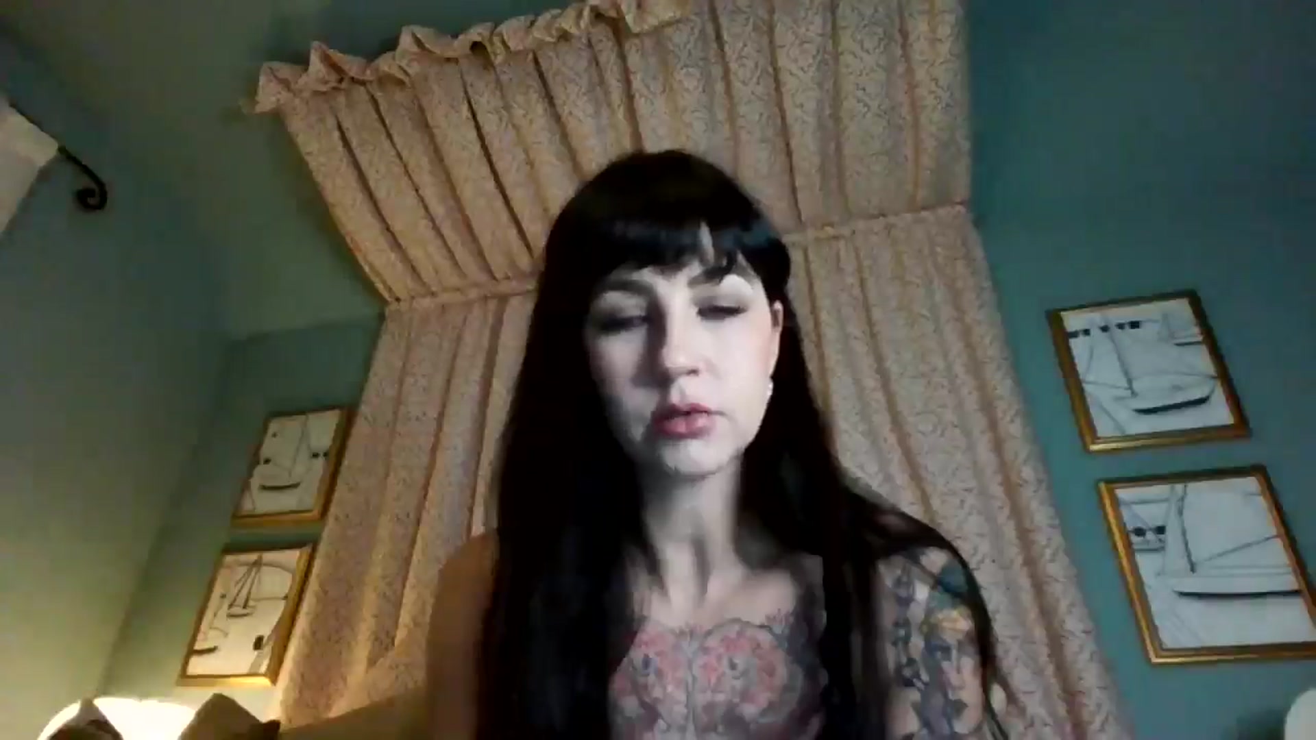 Gallery image thumbnail from MargotMills_'s myfreecams stream on, 11/24/2025, 17:44 image 14 of 20