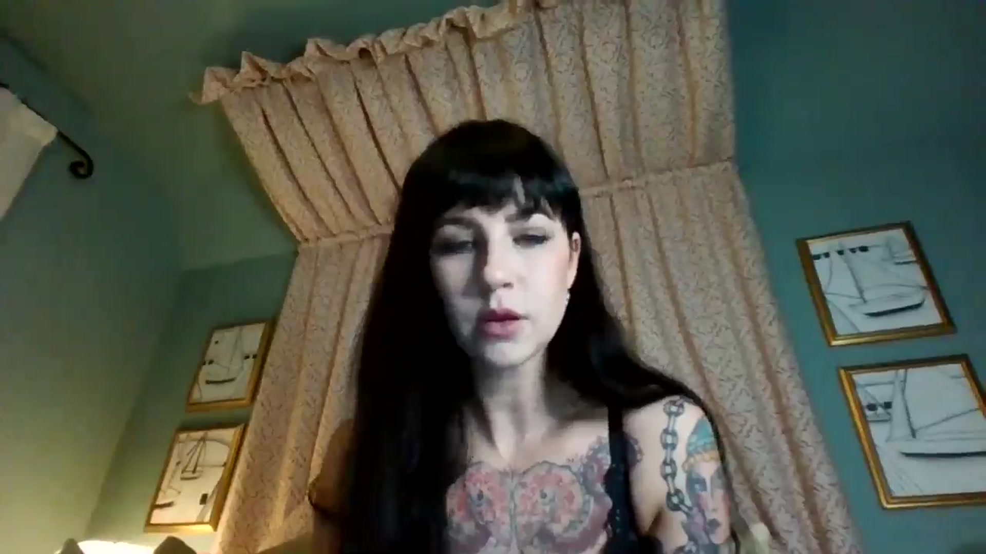 Gallery image thumbnail from MargotMills_'s myfreecams stream on, 11/24/2025, 17:44 image 5 of 20