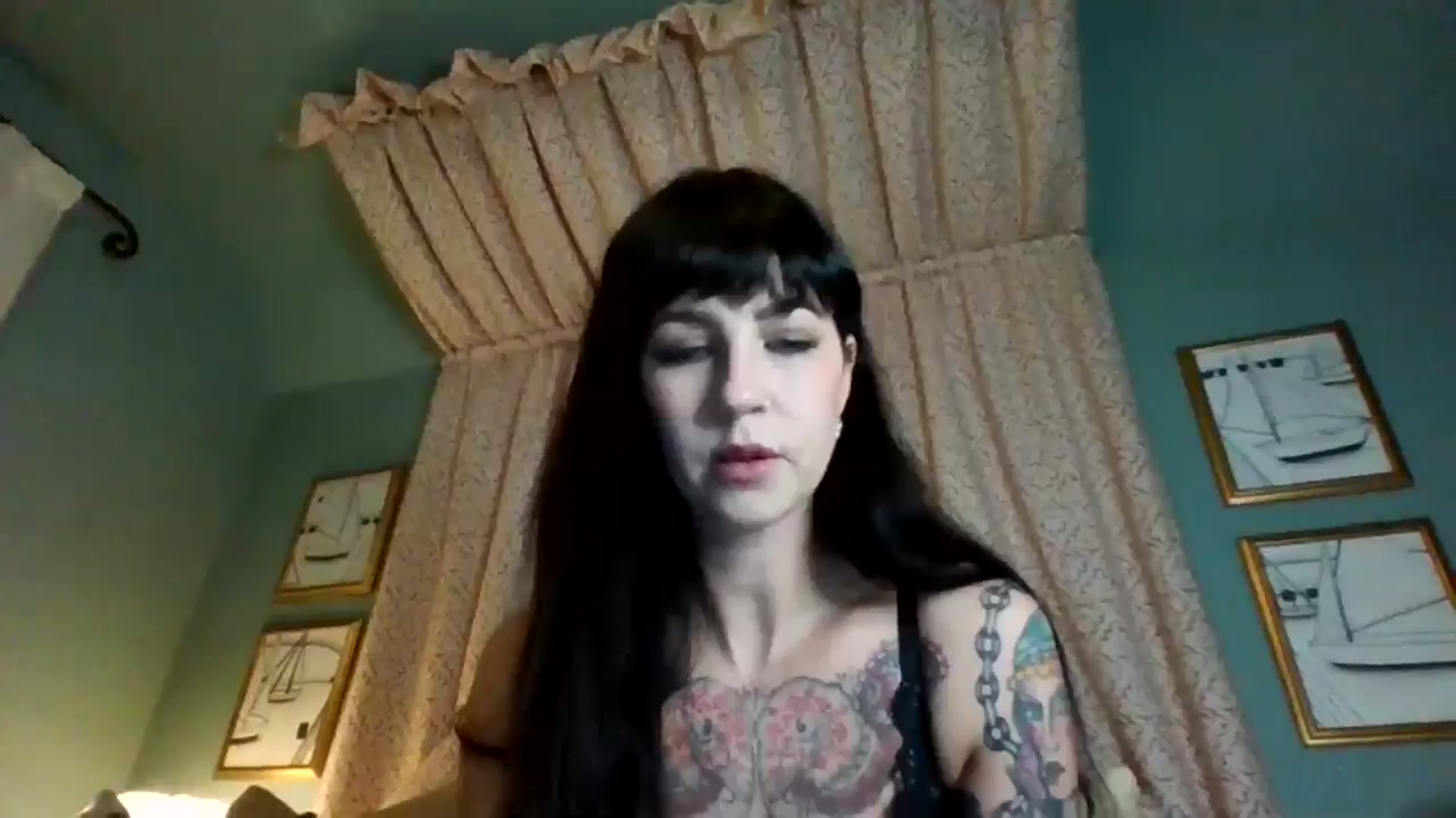 Gallery image thumbnail from MargotMills_'s myfreecams stream on, 11/24/2025, 17:44 image 6 of 20