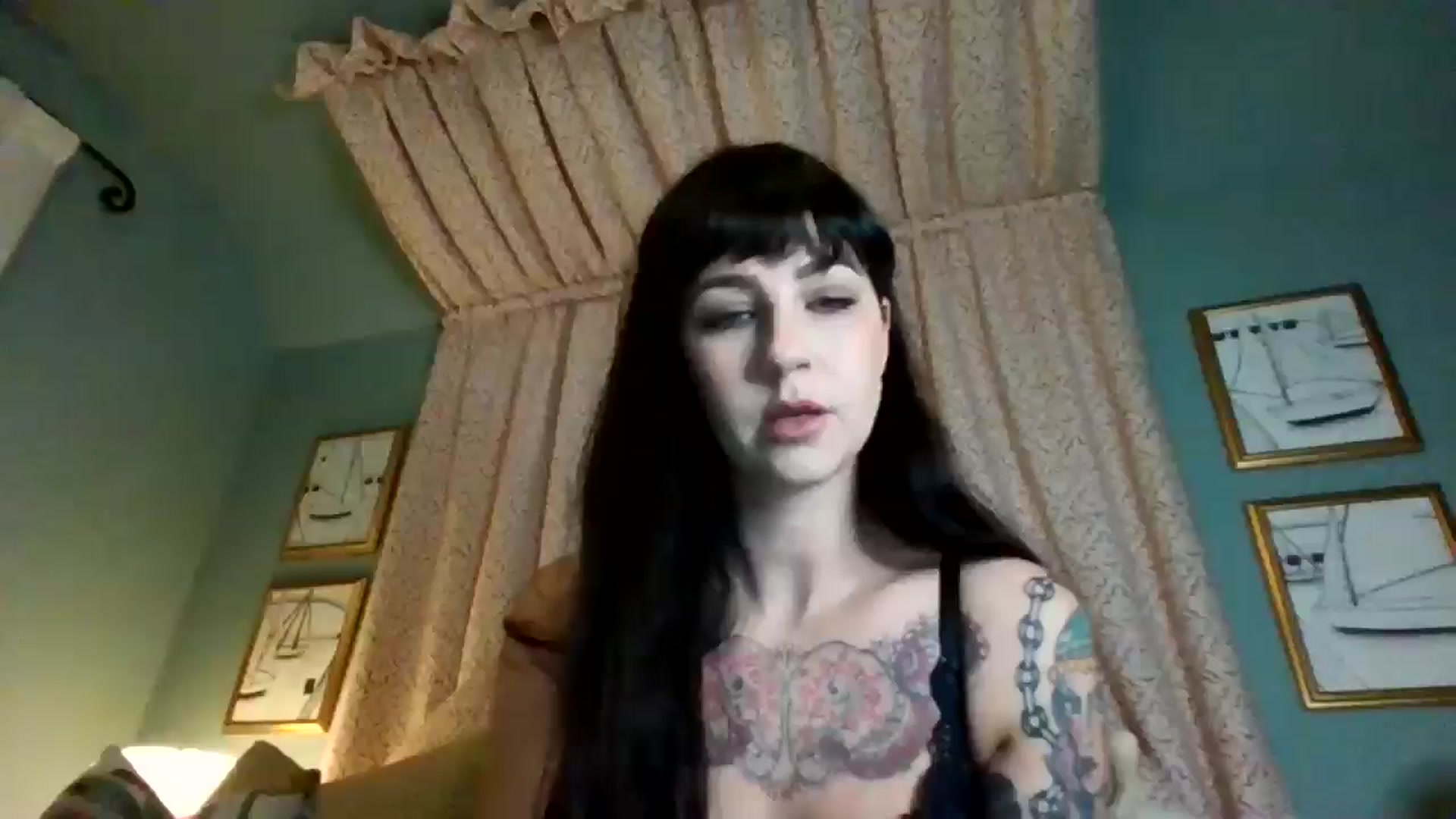 Gallery image thumbnail from MargotMills_'s myfreecams stream on, 11/24/2025, 17:44 image 1 of 20