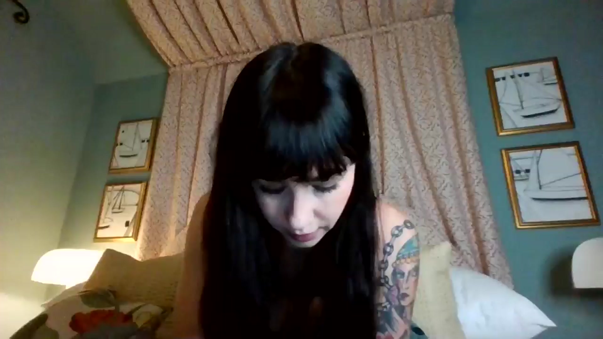 Gallery image thumbnail from MargotMills_'s myfreecams stream on, 11/24/2025, 18:00 image 17 of 20