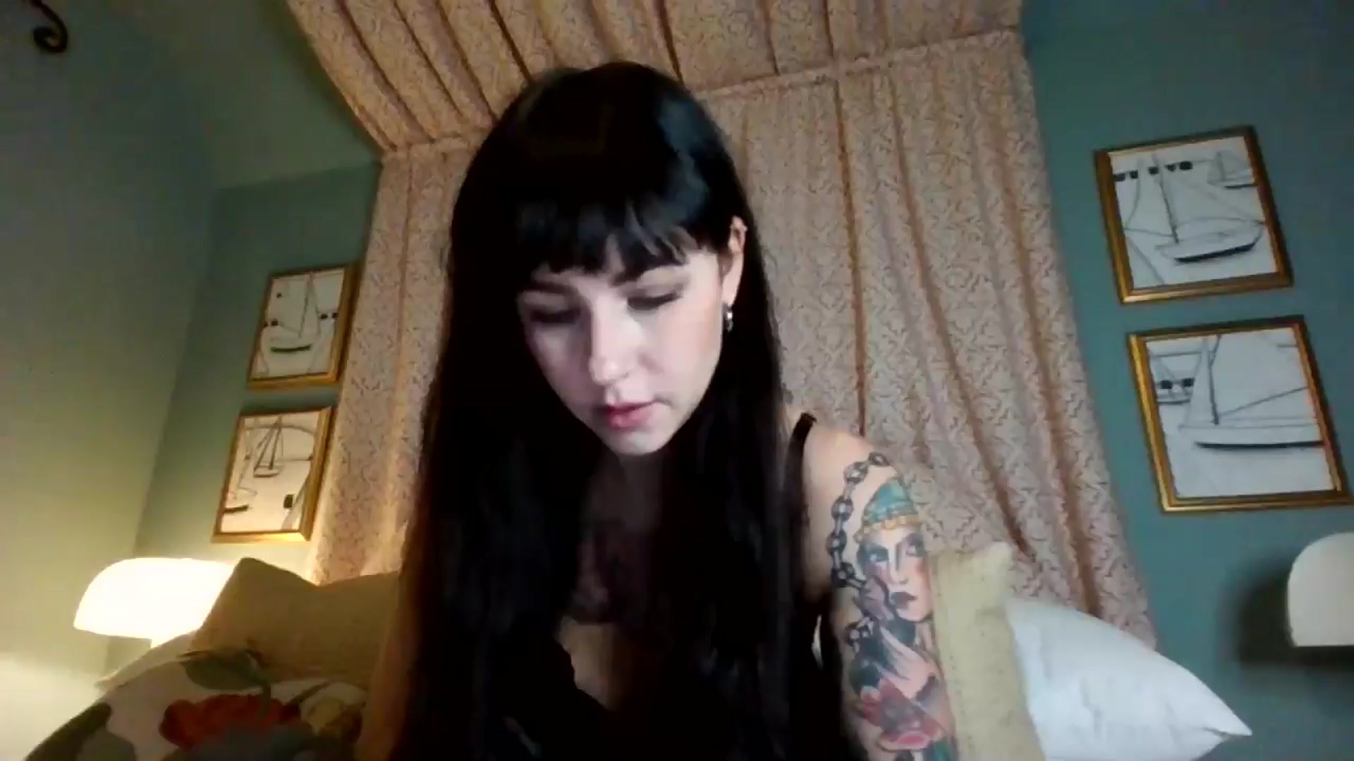 Gallery image thumbnail from MargotMills_'s myfreecams stream on, 11/24/2025, 18:00 image 6 of 20