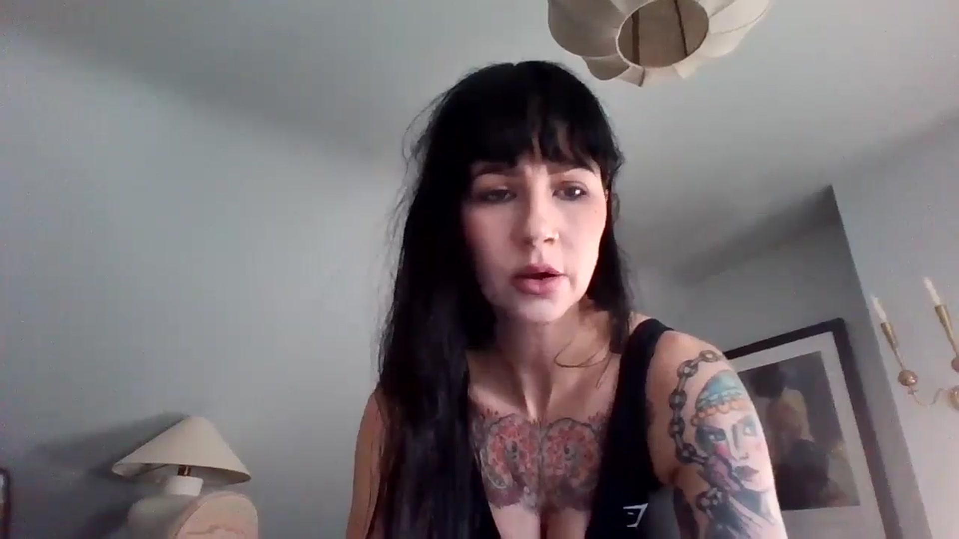 Gallery image thumbnail from MargotMills_'s myfreecams stream on, 11/30/2025, 14:11 image 19 of 20