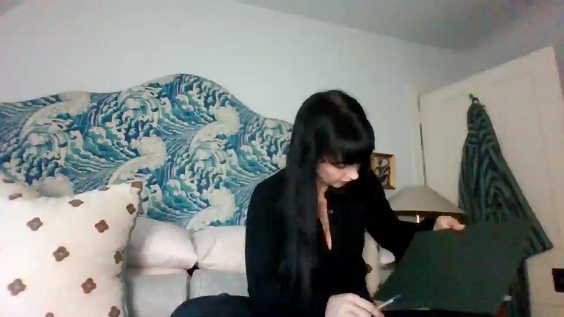 Gallery image thumbnail from MargotMills_'s myfreecams stream on, 11/30/2025, 15:28 image 19 of 20
