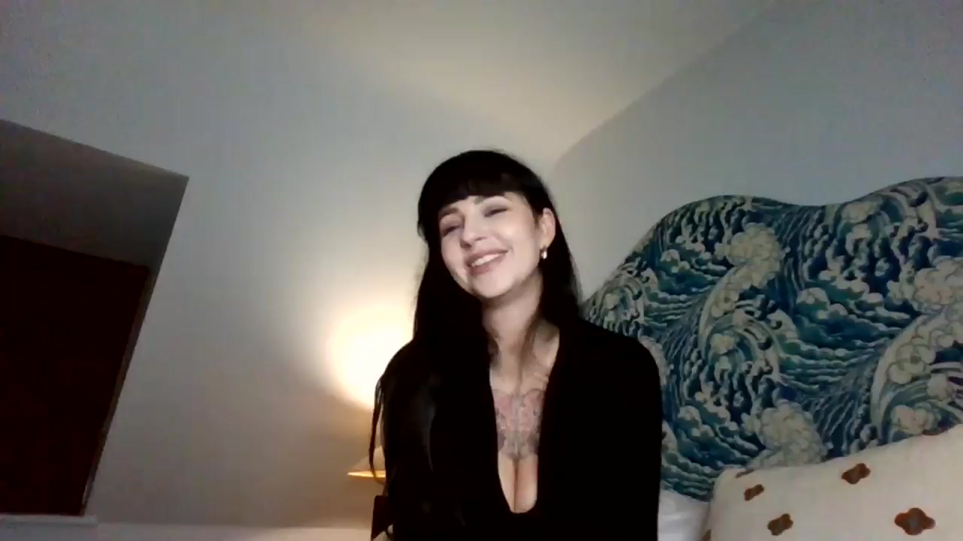 Gallery image thumbnail from MargotMills_'s myfreecams stream on, 11/30/2025, 23:26 image 1 of 20