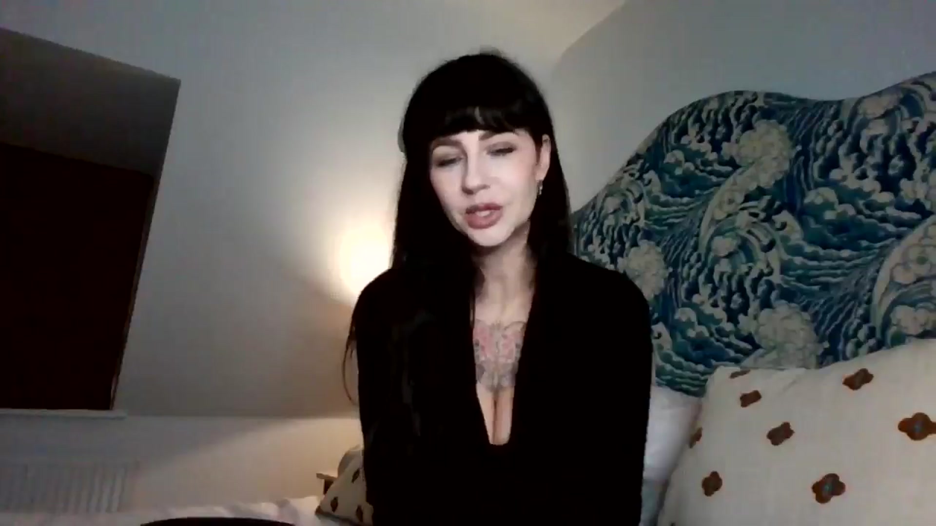 Gallery image thumbnail from MargotMills_'s myfreecams stream on, 11/30/2025, 23:26 image 2 of 20