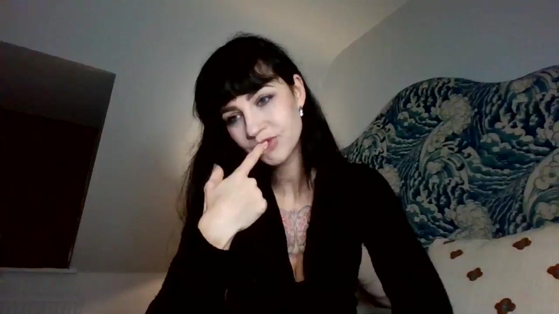 Gallery image thumbnail from MargotMills_'s myfreecams stream on, 11/30/2025, 23:26 image 8 of 20