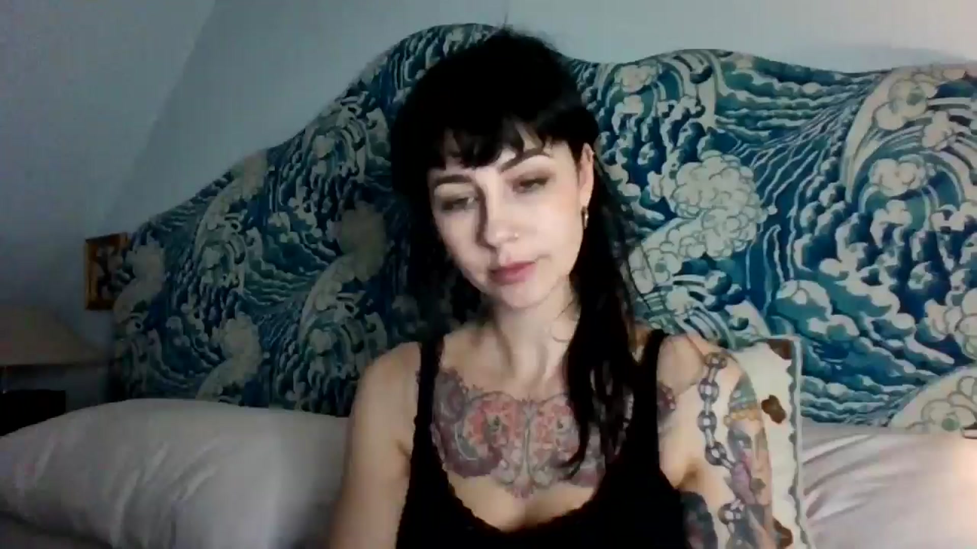 Gallery image thumbnail from MargotMills_'s myfreecams stream on, 12/15/2025, 21:59 image 8 of 20