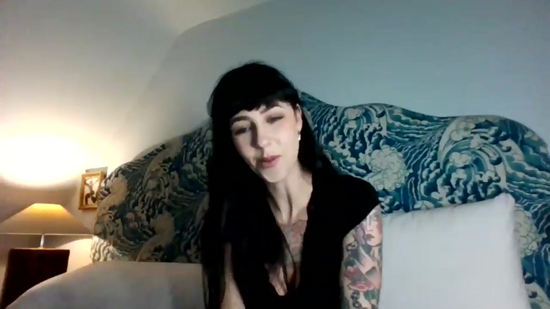 Gallery image thumbnail from MargotMills_'s myfreecams stream on, 12/20/2025, 13:09 image 4 of 20