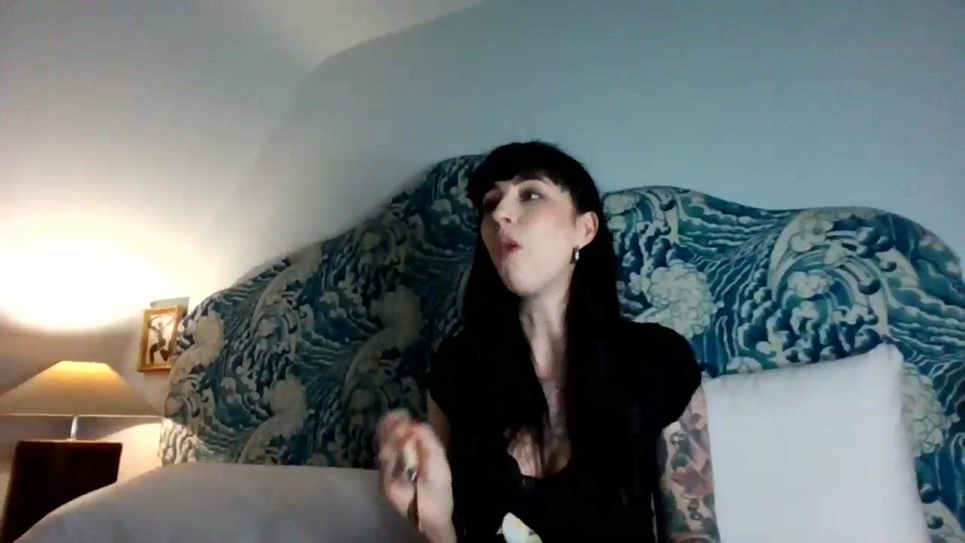 Gallery image thumbnail from MargotMills_'s myfreecams stream on, 12/20/2025, 13:09 image 2 of 20
