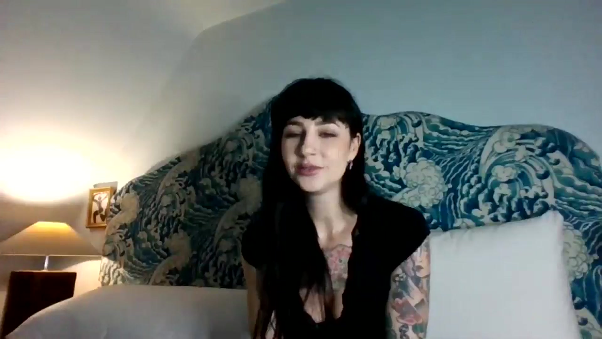 Gallery image thumbnail from MargotMills_'s myfreecams stream on, 12/20/2025, 13:09 image 7 of 20