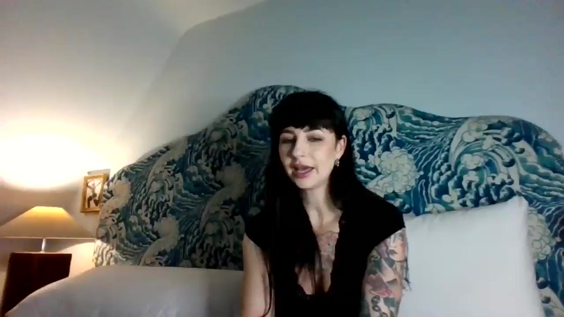 Gallery image thumbnail from MargotMills_'s myfreecams stream on, 12/20/2025, 13:09 image 15 of 20
