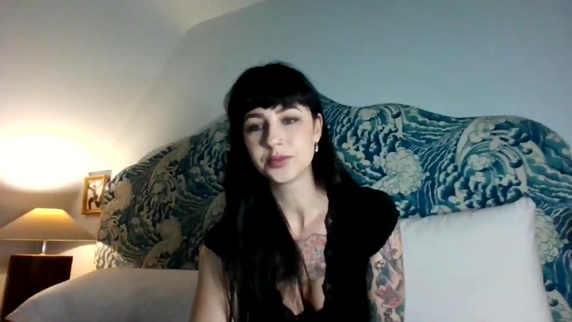 Gallery image thumbnail from MargotMills_'s myfreecams stream on, 12/20/2025, 13:09 image 5 of 20