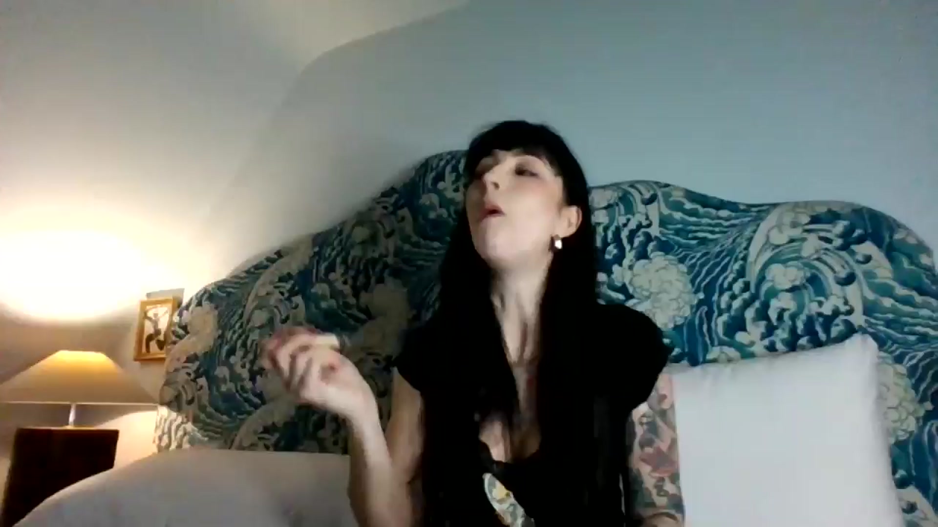 Gallery image thumbnail from MargotMills_'s myfreecams stream on, 12/20/2025, 13:09 image 1 of 20