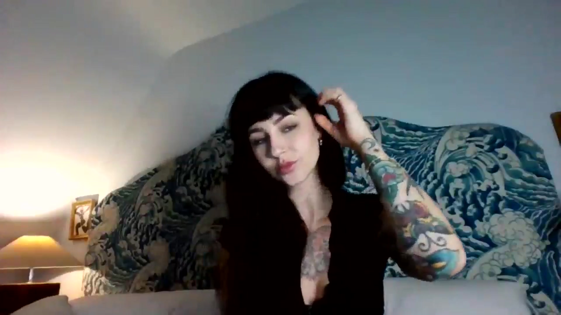 Gallery image thumbnail from MargotMills_'s myfreecams stream on, 12/20/2025, 20:18 image 2 of 20