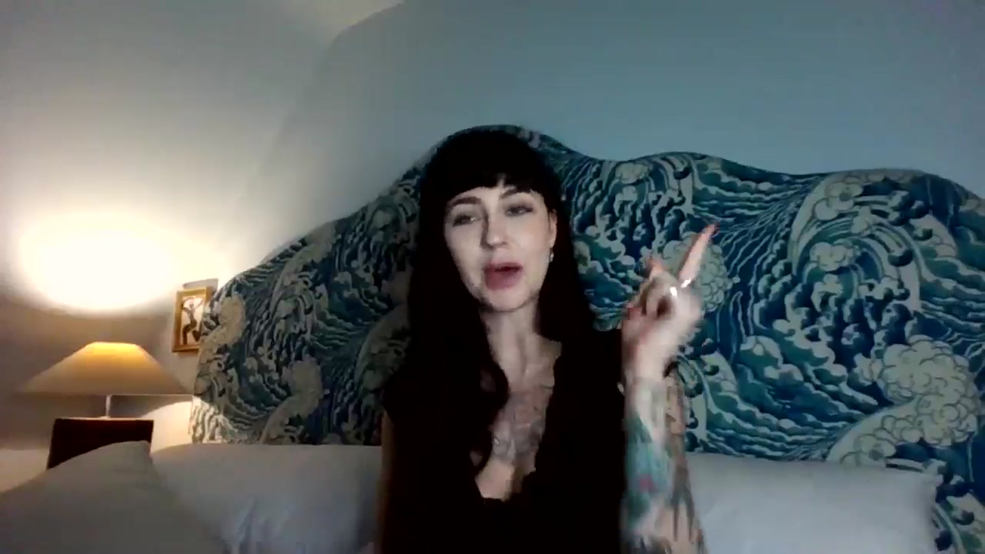 Gallery image thumbnail from MargotMills_'s myfreecams stream on, 12/20/2025, 20:33 image 7 of 20