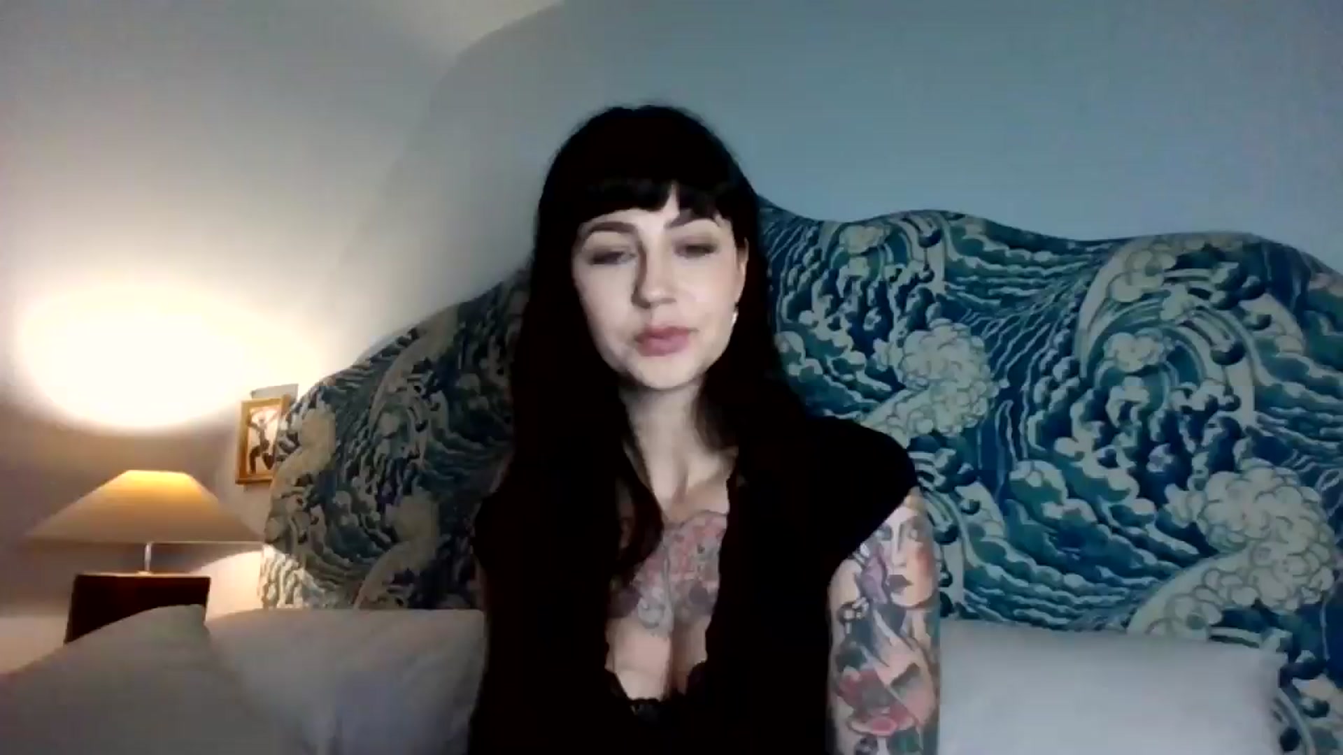 Gallery image thumbnail from MargotMills_'s myfreecams stream on, 12/20/2025, 20:33 image 12 of 20