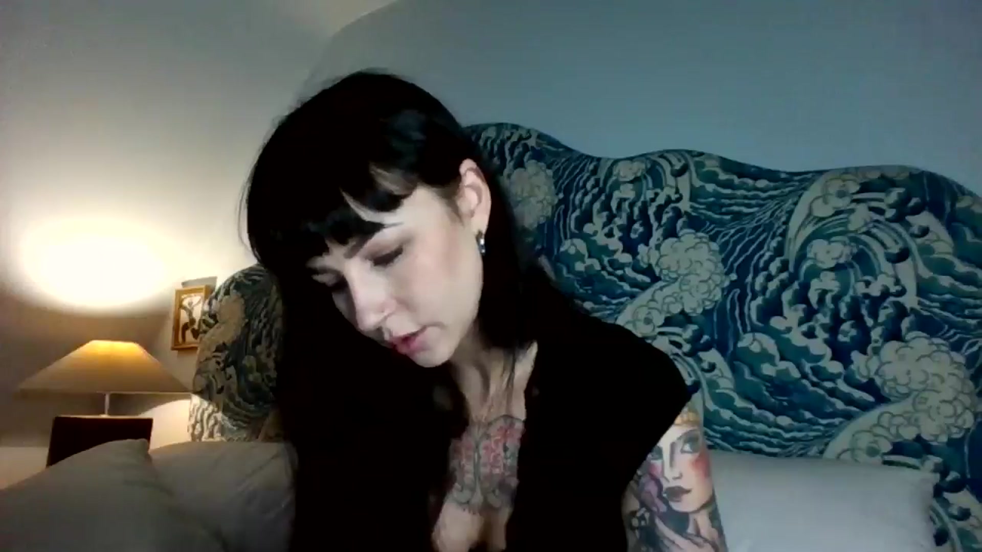 Gallery image thumbnail from MargotMills_'s myfreecams stream on, 12/20/2025, 20:33 image 2 of 20