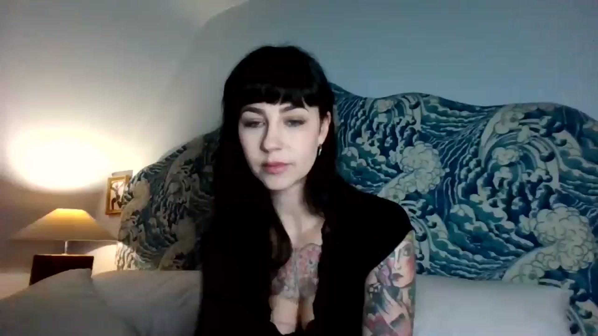 Gallery image thumbnail from MargotMills_'s myfreecams stream on, 12/20/2025, 20:33 image 10 of 20