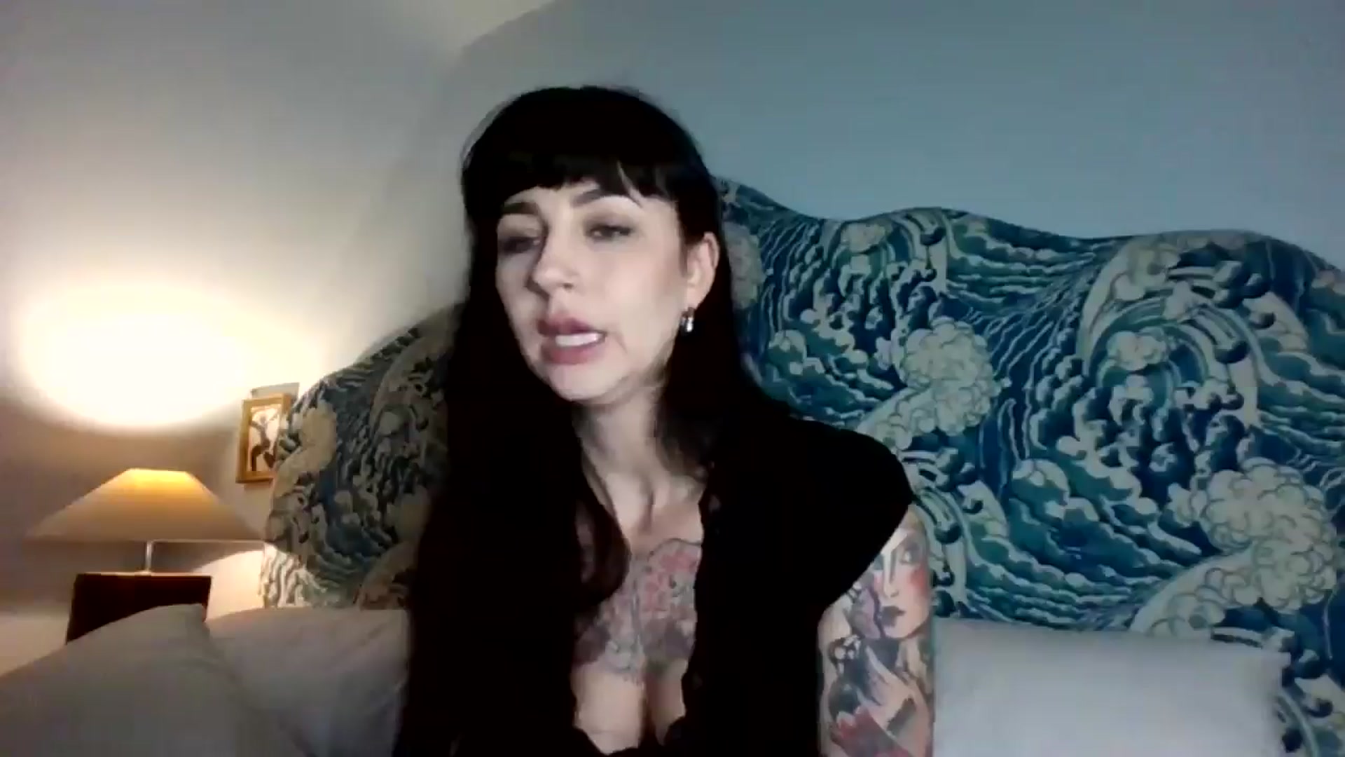 Gallery image thumbnail from MargotMills_'s myfreecams stream on, 12/20/2025, 20:33 image 11 of 20