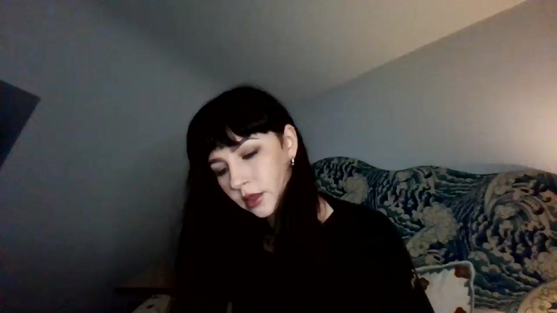 Gallery image thumbnail from MargotMills_'s myfreecams stream on, 12/28/2025, 13:24 image 15 of 20