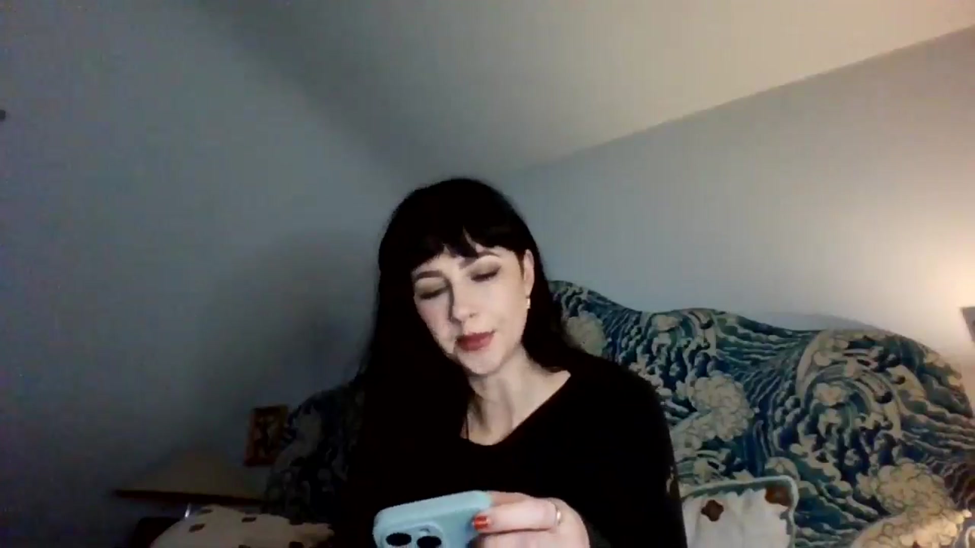 Gallery image thumbnail from MargotMills_'s myfreecams stream on, 12/28/2025, 13:24 image 2 of 20