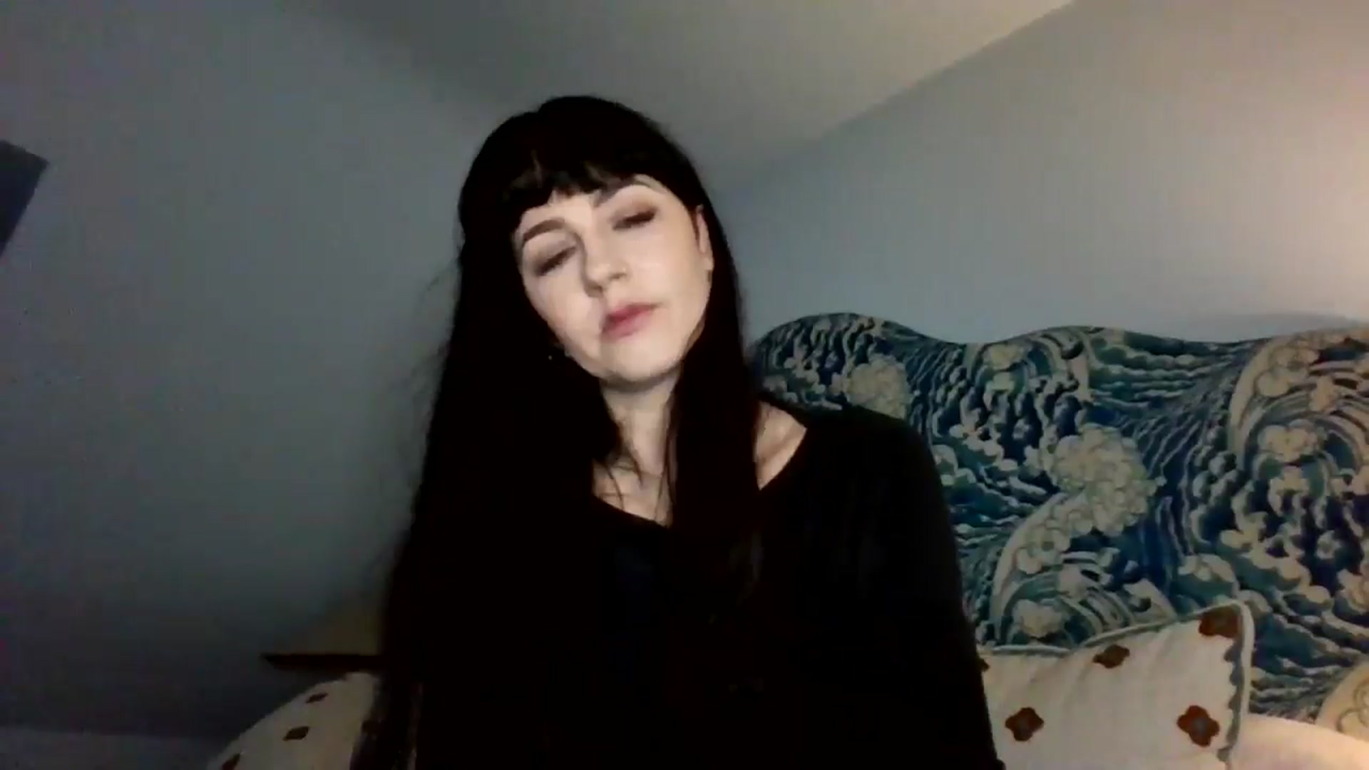 Gallery image thumbnail from MargotMills_'s myfreecams stream on, 12/28/2025, 18:14 image 11 of 20