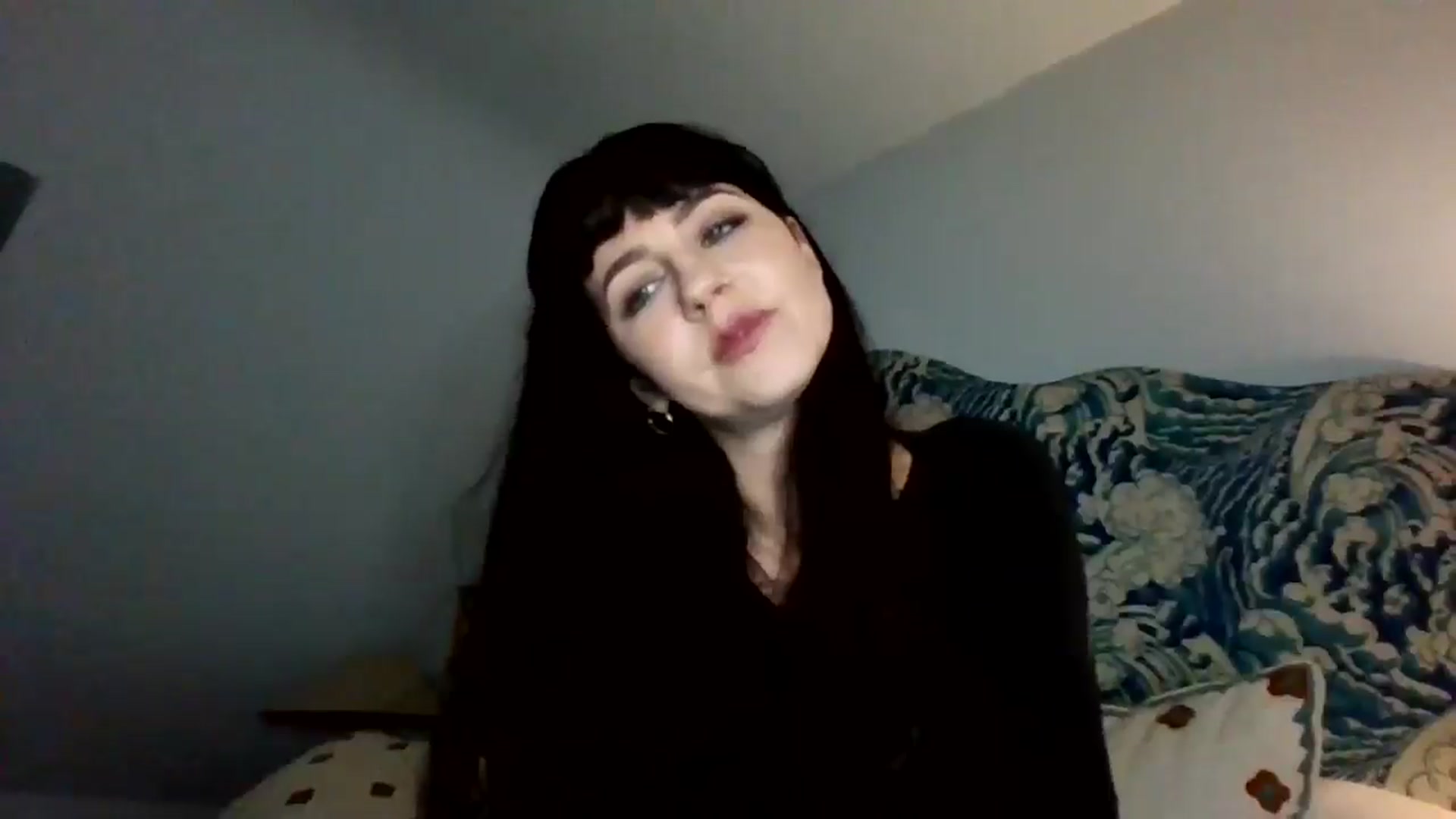 Gallery image thumbnail from MargotMills_'s myfreecams stream on, 12/28/2025, 18:14 image 7 of 20