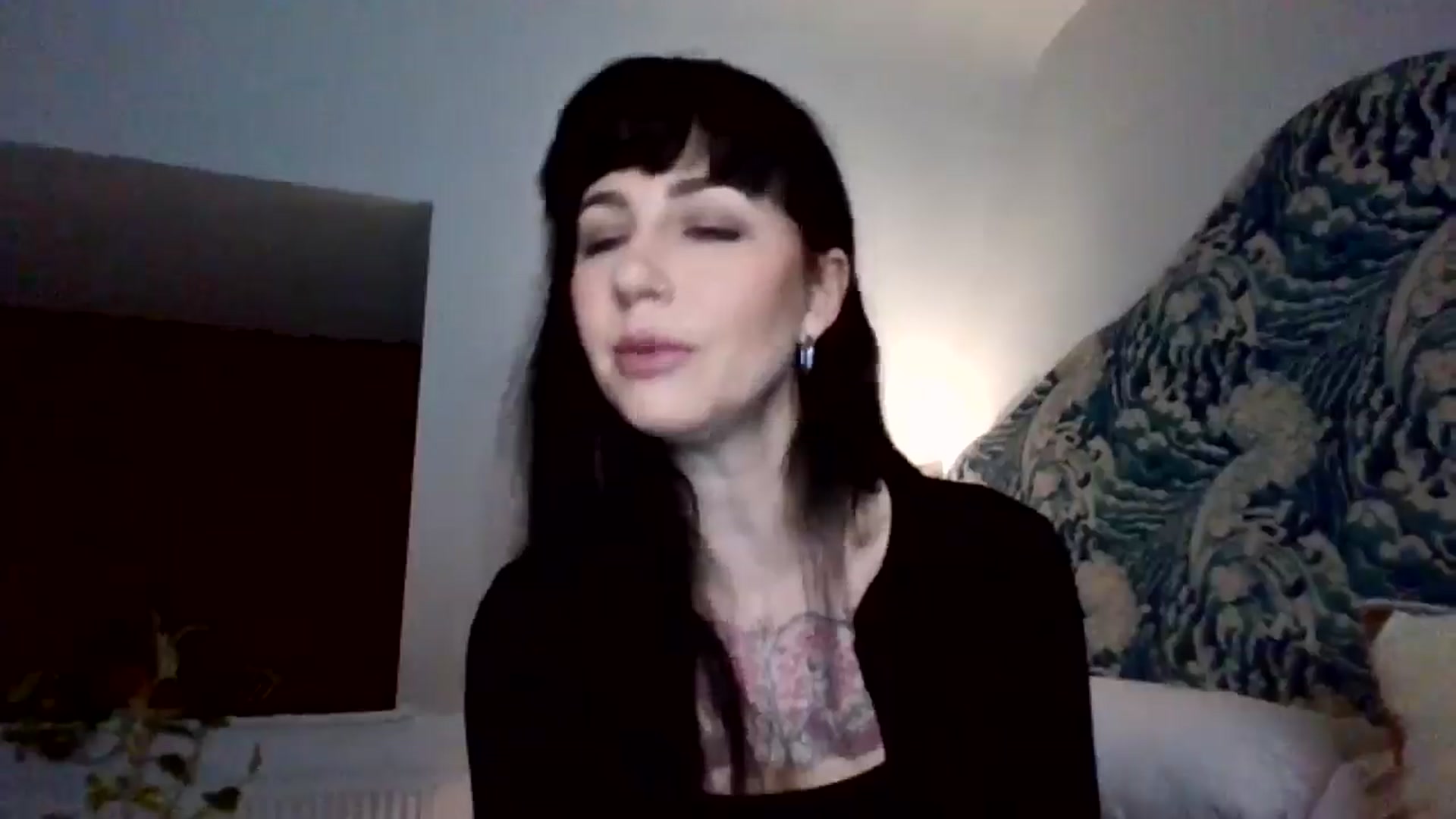 Gallery image thumbnail from MargotMills_'s myfreecams stream on, 01/07/2026, 22:17 image 2 of 20