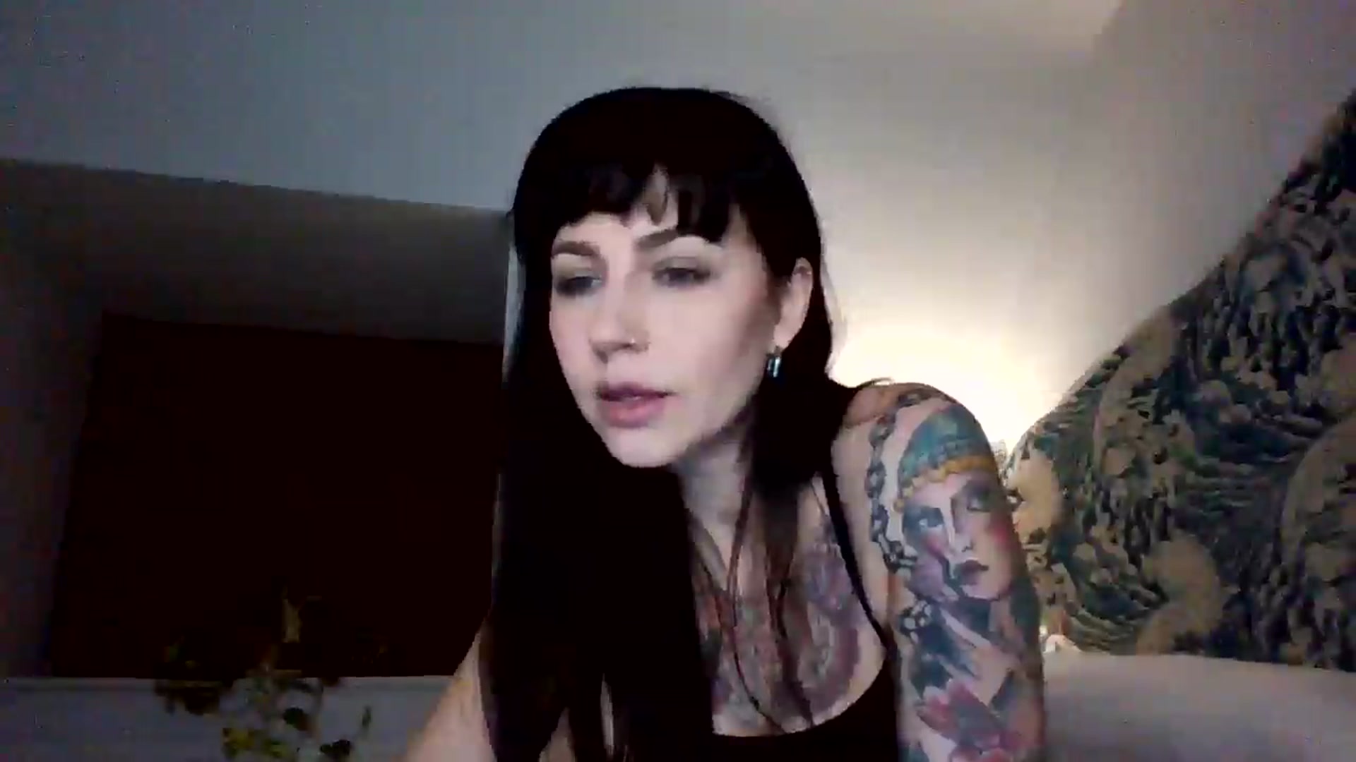 Gallery image thumbnail from MargotMills_'s myfreecams stream on, 01/07/2026, 23:21 image 2 of 20