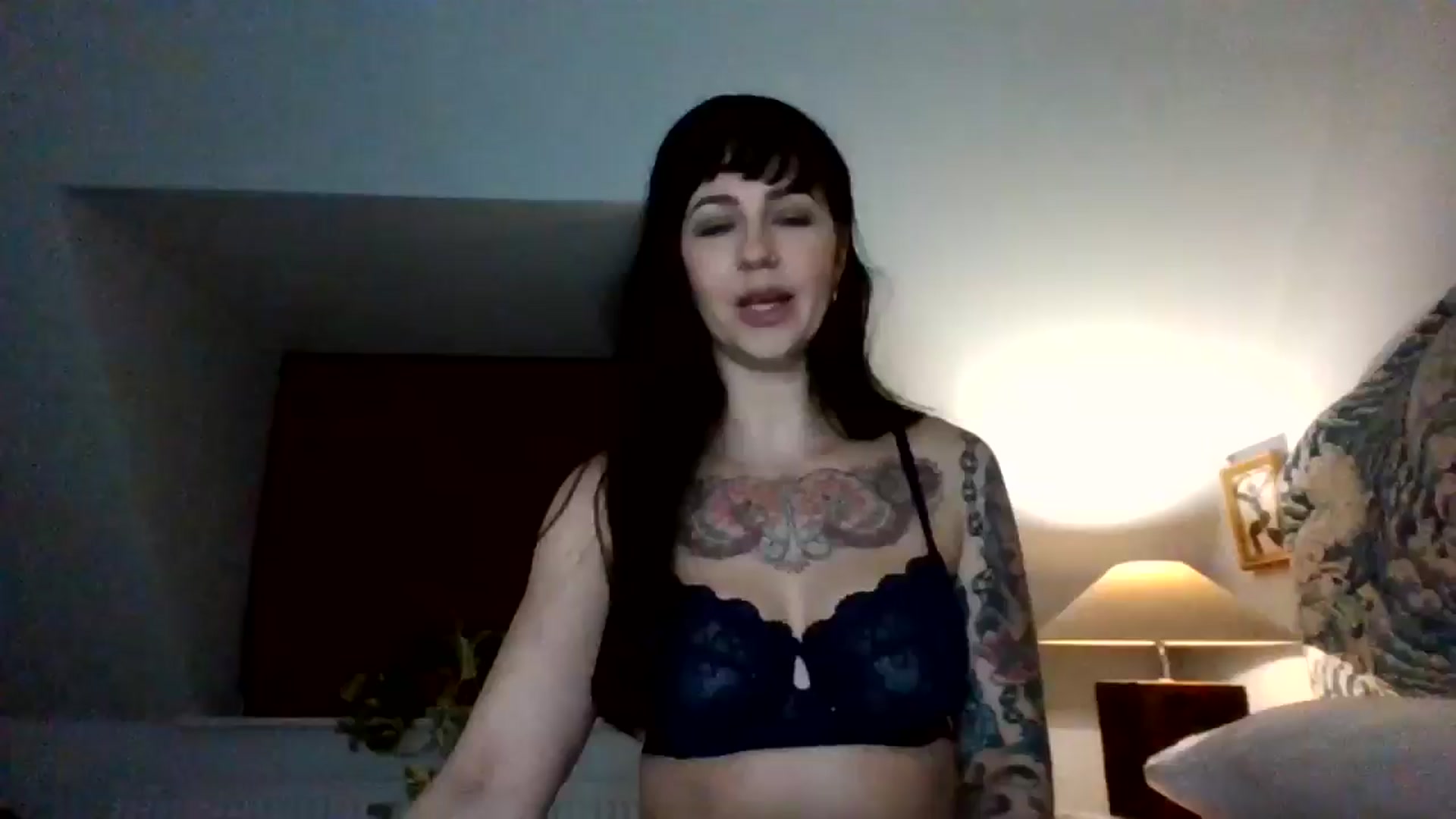 Gallery image thumbnail from MargotMills_'s myfreecams stream on, 01/07/2026, 23:21 image 16 of 20