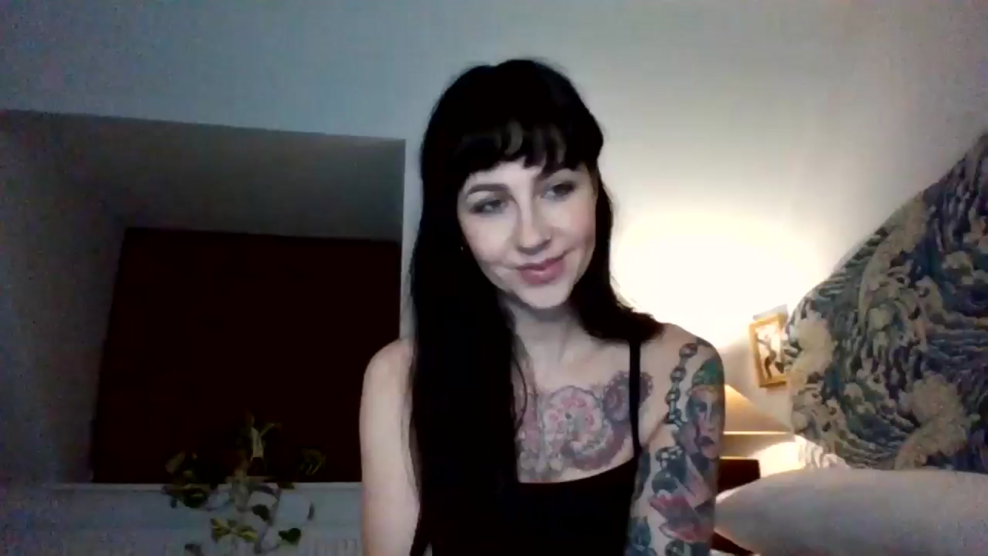 Gallery image thumbnail from MargotMills_'s myfreecams stream on, 01/07/2026, 23:21 image 10 of 20
