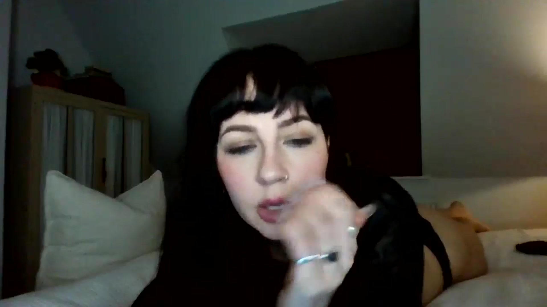 Gallery image thumbnail from MargotMills_'s myfreecams stream on, 01/09/2026, 23:35 image 15 of 20