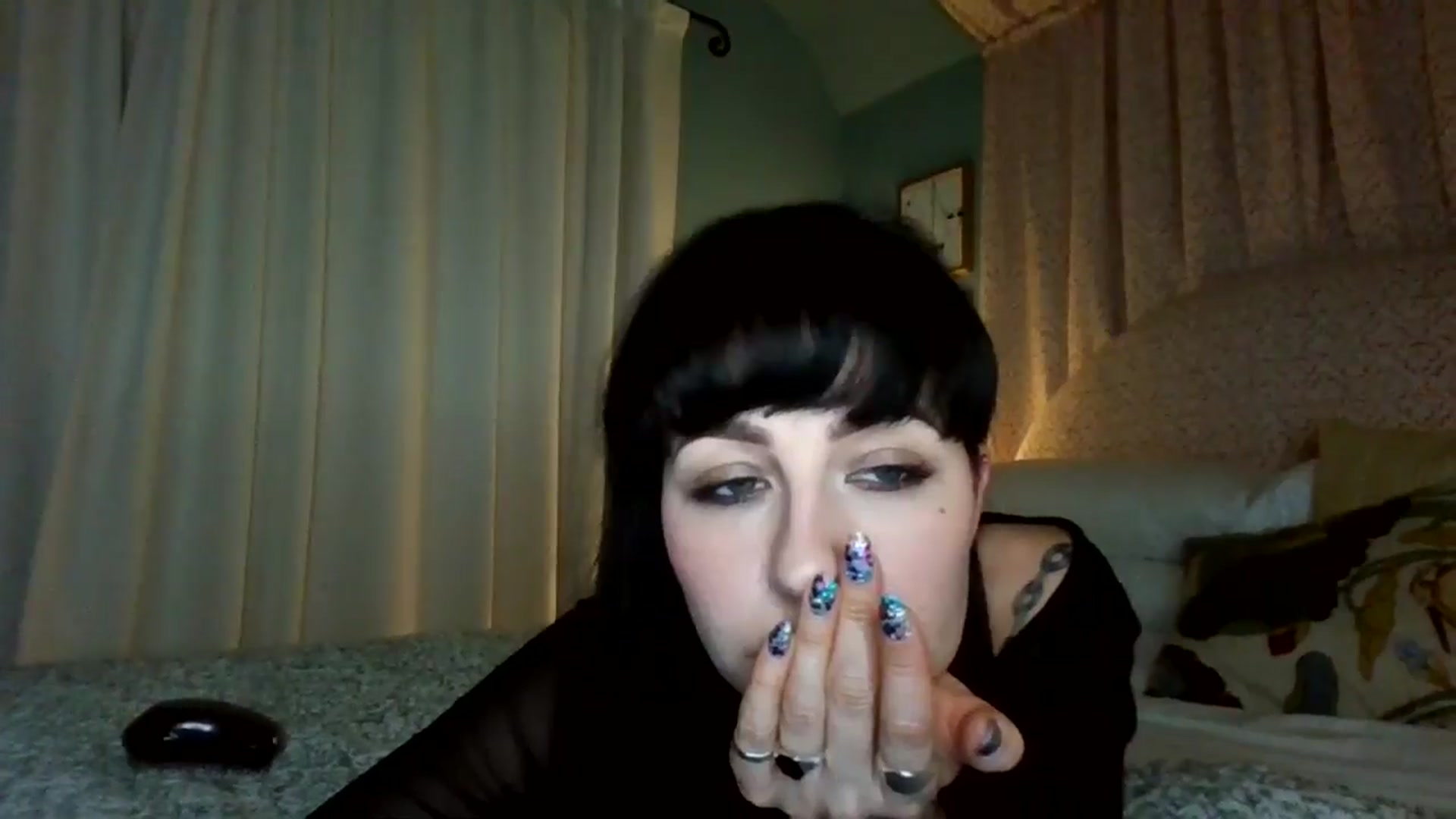 Gallery image thumbnail from MargotMills_'s myfreecams stream on, 01/16/2026, 22:11 image 7 of 20