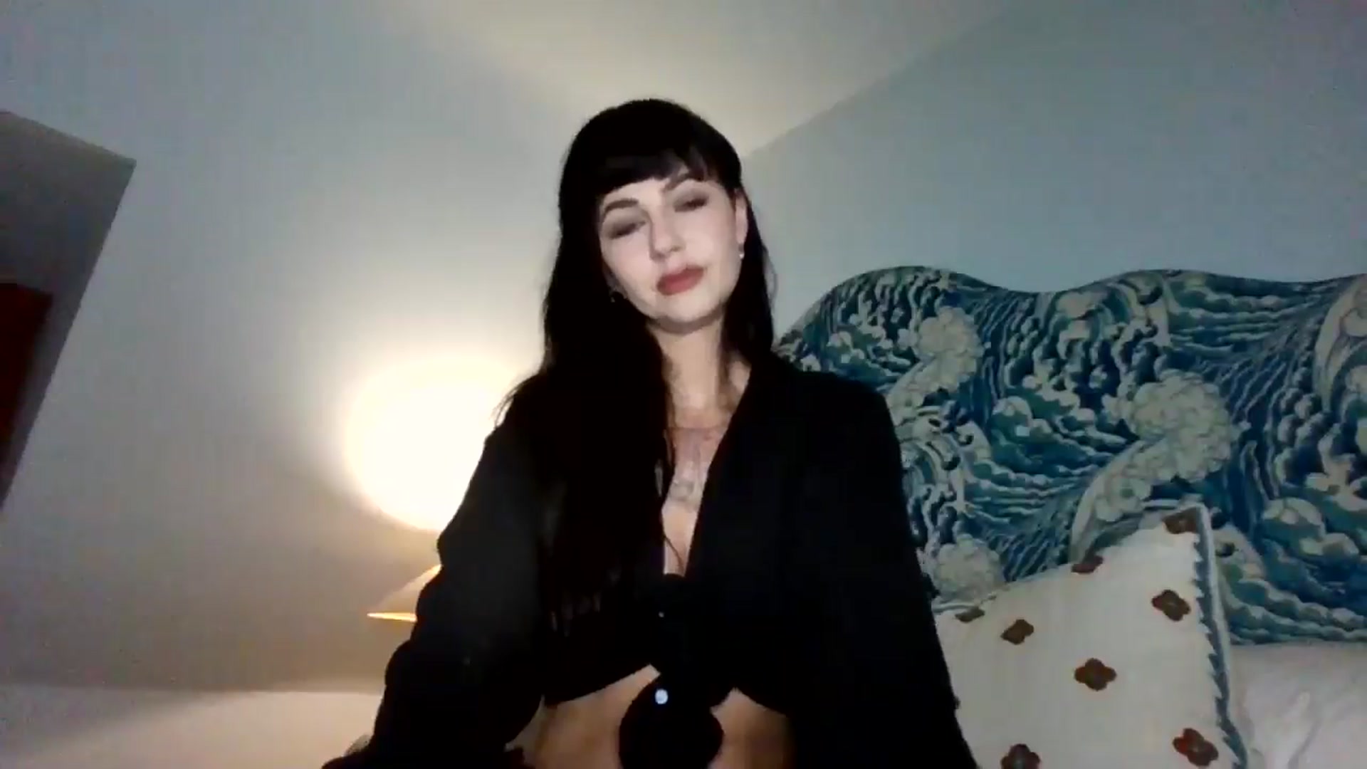 Gallery image thumbnail from MargotMills_'s myfreecams stream on, 01/20/2026, 22:17 image 11 of 20