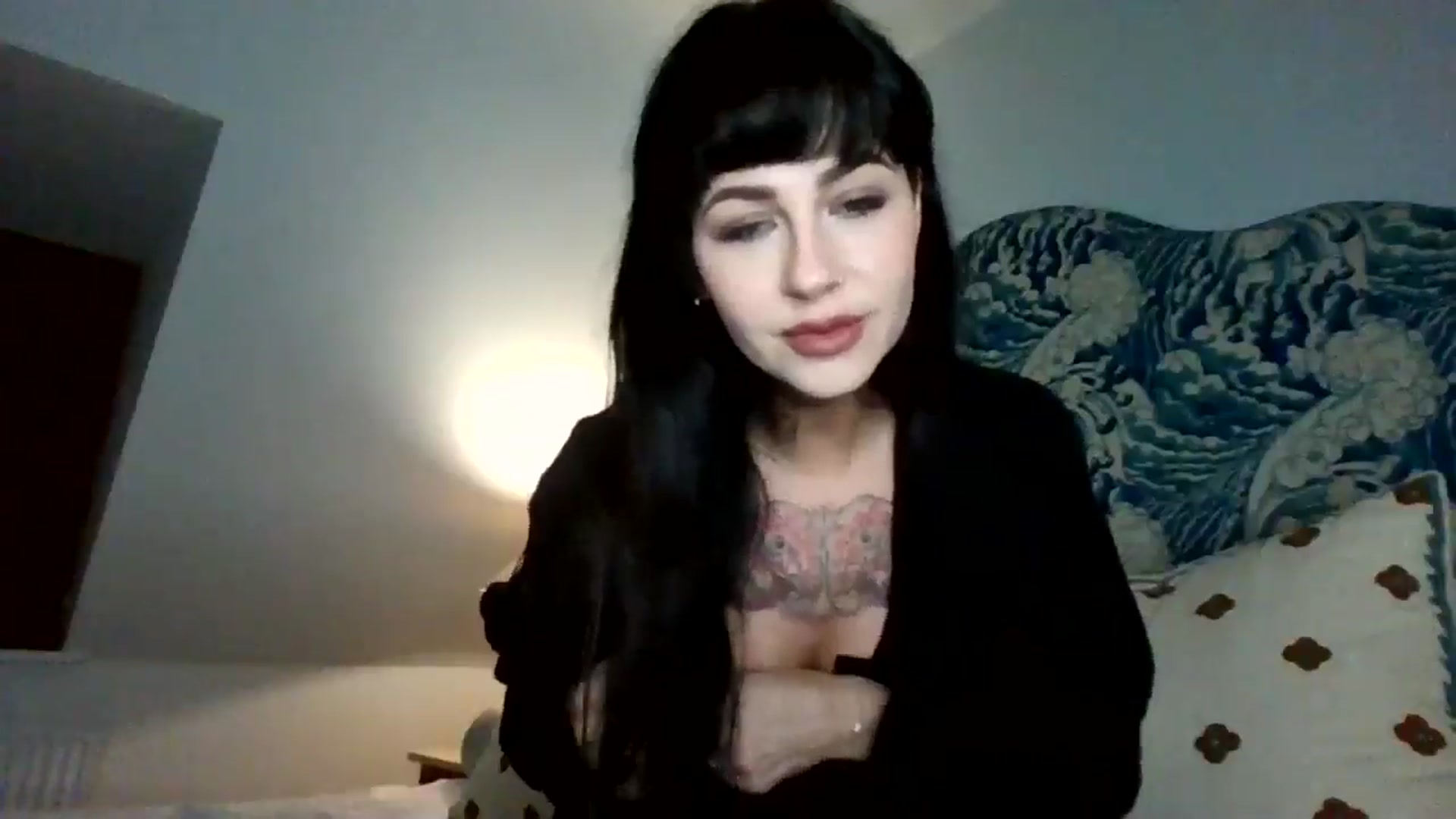 Gallery image thumbnail from MargotMills_'s myfreecams stream on, 01/20/2026, 22:17 image 2 of 20