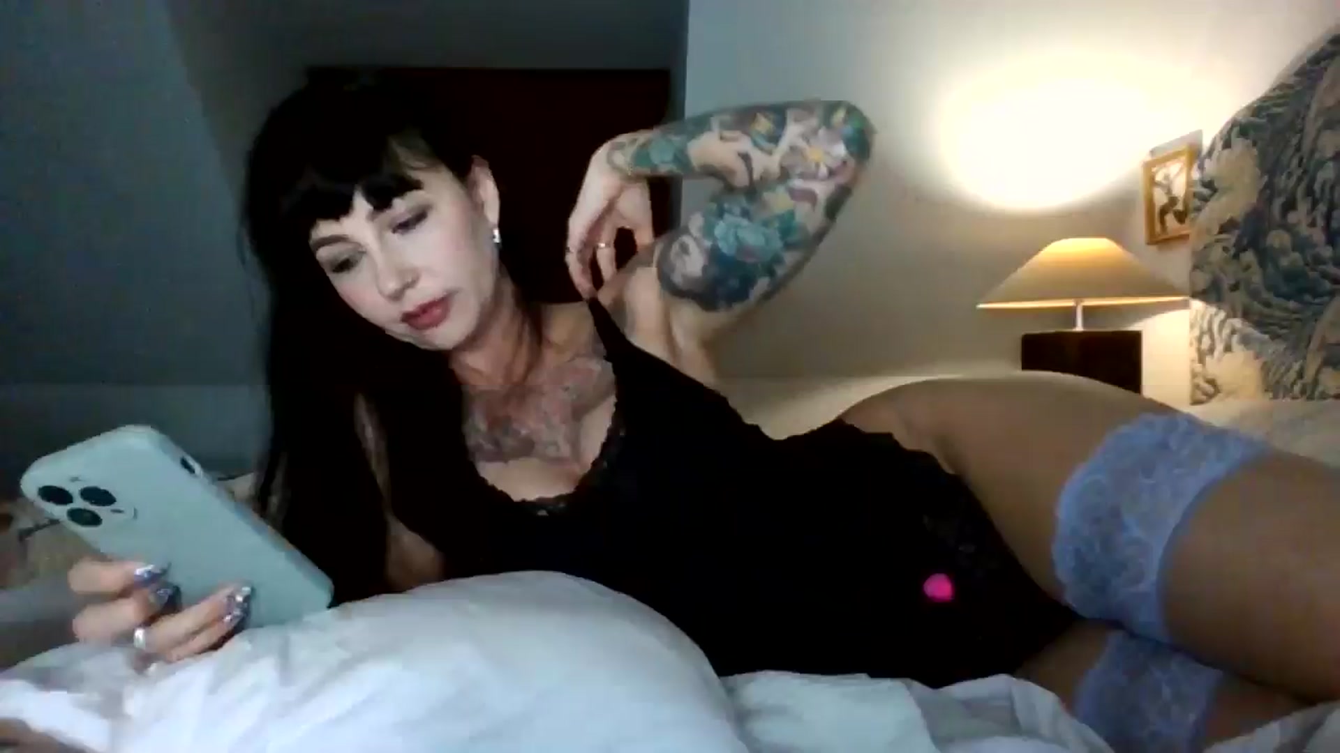 Gallery image thumbnail from MargotMills_'s myfreecams stream on, 01/22/2026, 23:08 image 4 of 20