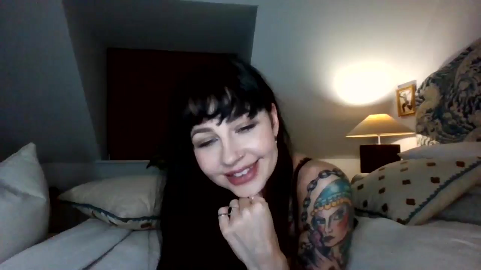 Gallery image thumbnail from MargotMills_'s myfreecams stream on, 02/05/2026, 22:22 image 19 of 20