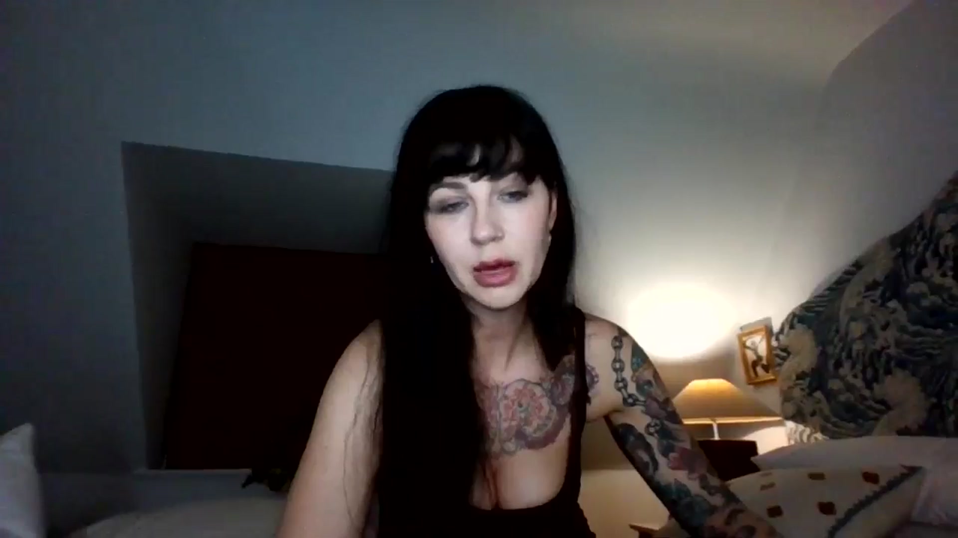 Gallery image thumbnail from MargotMills_'s myfreecams stream on, 02/05/2026, 22:37 image 14 of 20