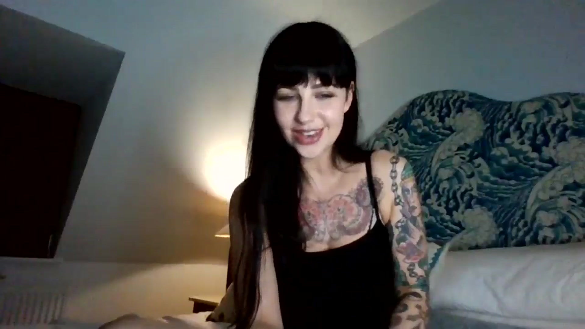 Gallery image thumbnail from MargotMills_'s myfreecams stream on, 02/06/2026, 22:17 image 16 of 20