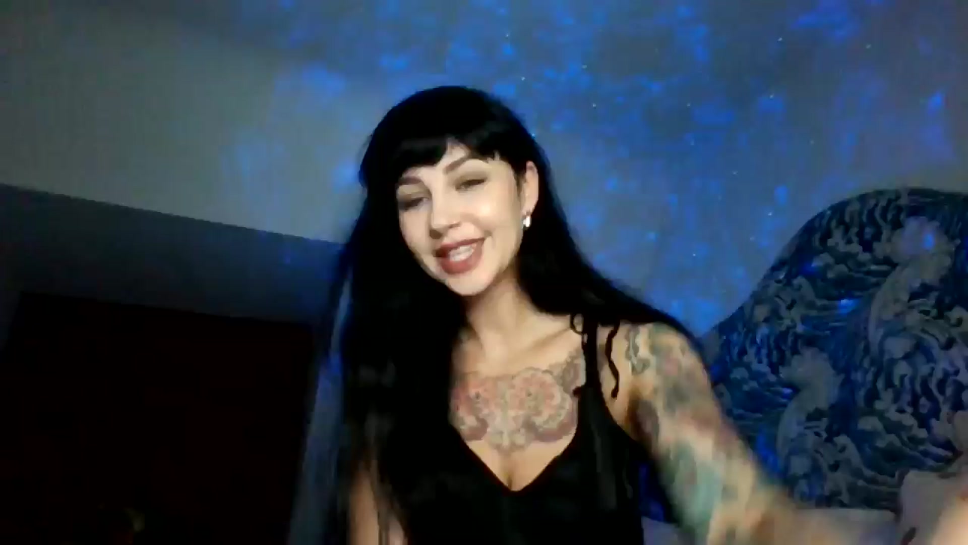 Gallery image thumbnail from MargotMills_'s myfreecams stream on, 02/07/2026, 21:54 image 9 of 20