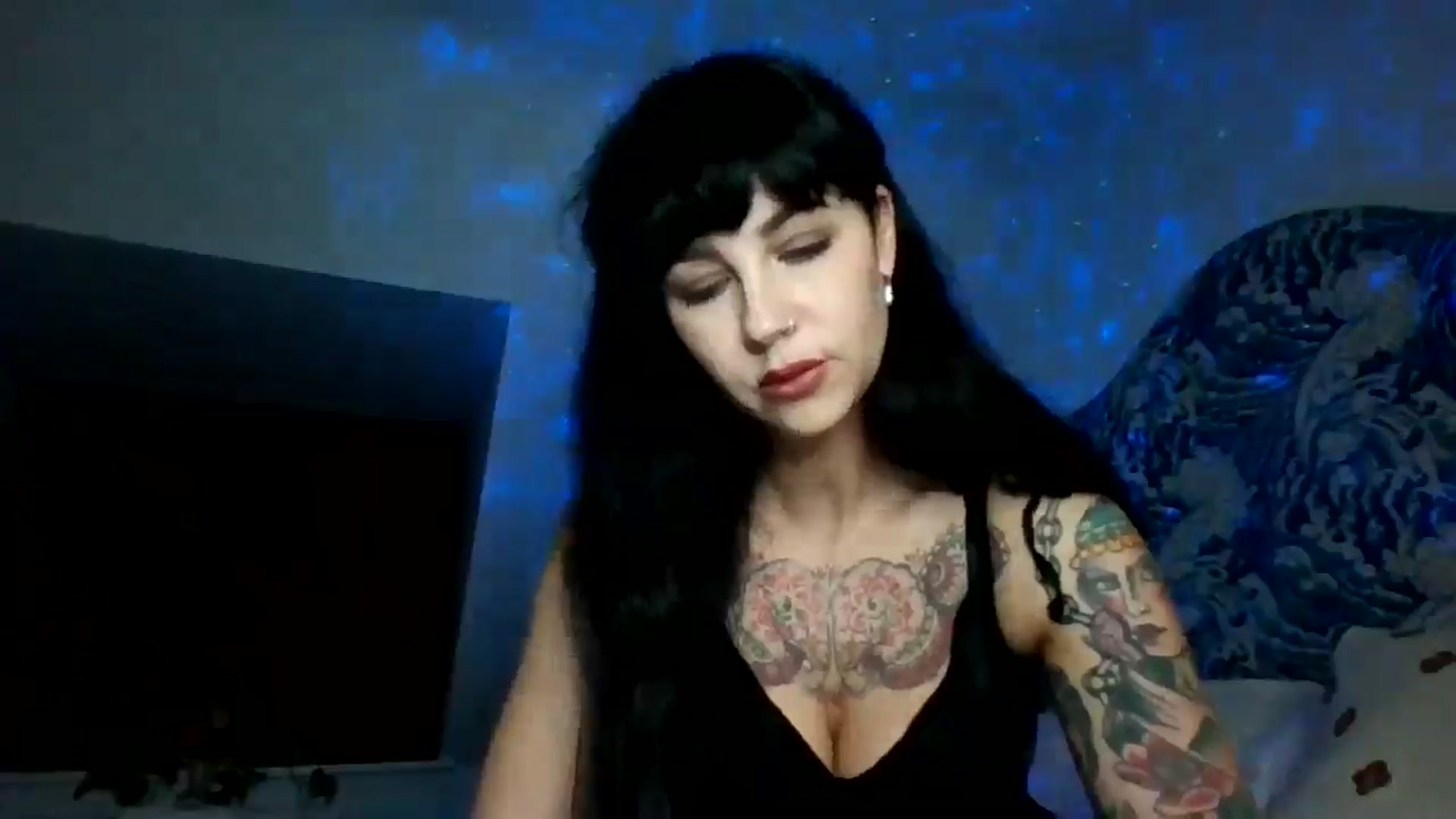 Gallery image thumbnail from MargotMills_'s myfreecams stream on, 02/07/2026, 21:54 image 3 of 20