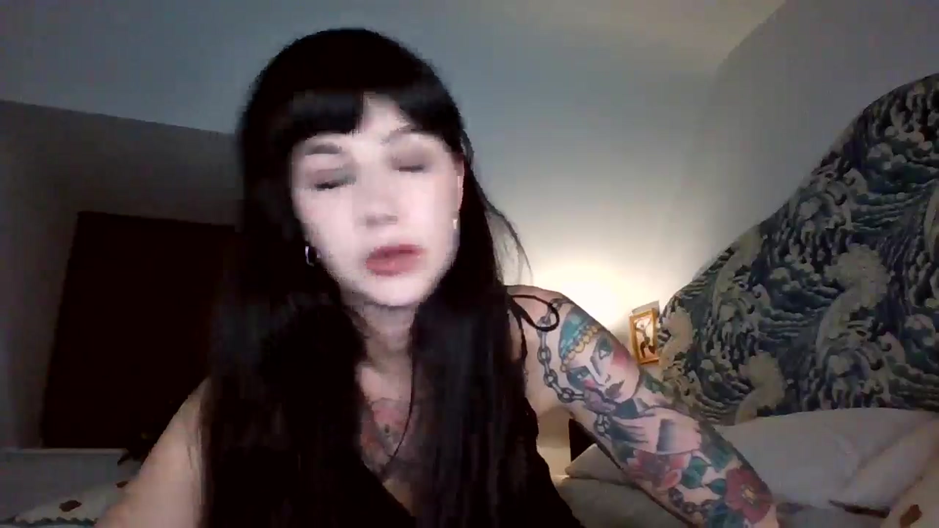 Gallery image thumbnail from MargotMills_'s myfreecams stream on, 02/07/2026, 22:11 image 17 of 20