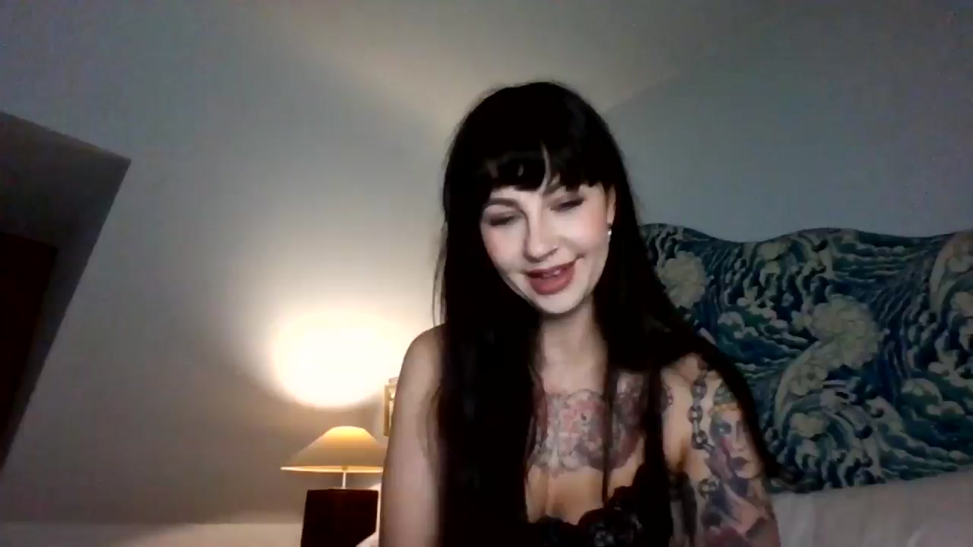 Gallery image thumbnail from MargotMills_'s myfreecams stream on, 02/22/2026, 22:04 image 16 of 20