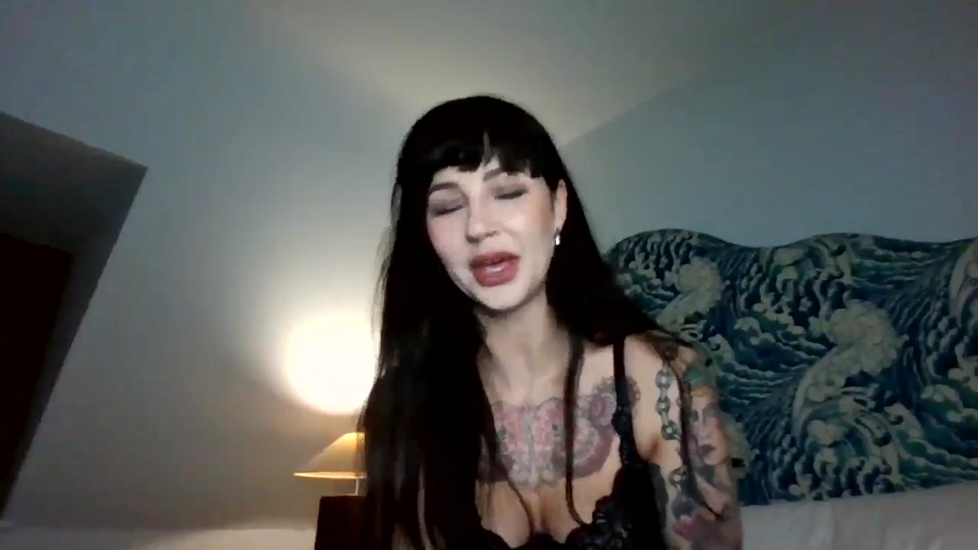 Gallery image thumbnail from MargotMills_'s myfreecams stream on, 02/22/2026, 22:04 image 12 of 20