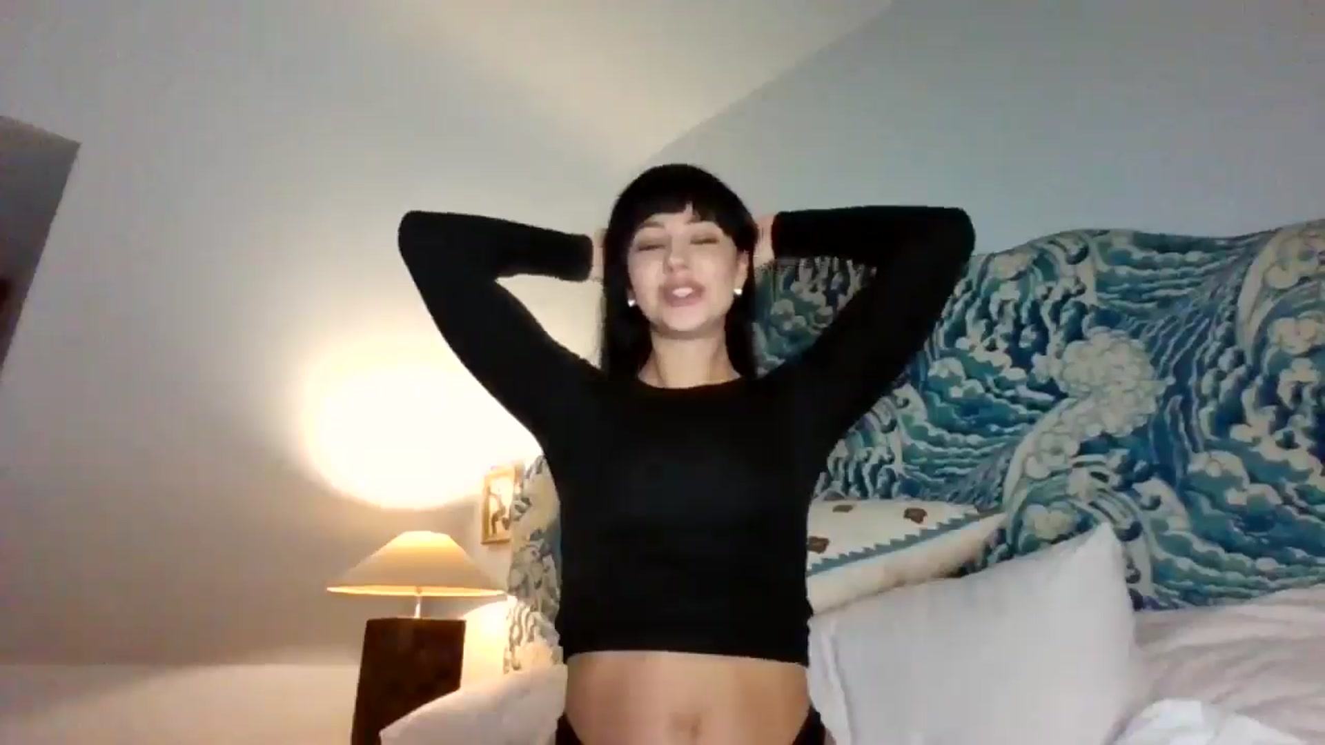 Gallery image thumbnail from MargotMills_'s myfreecams stream on, 03/07/2026, 24:17 image 12 of 20