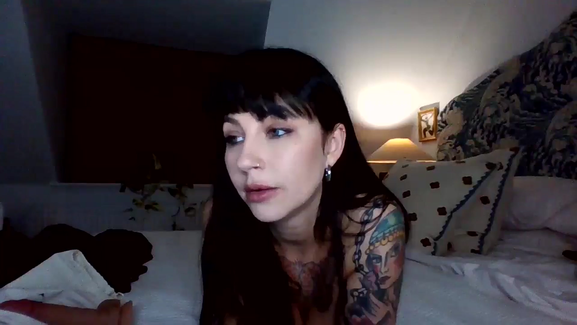 Gallery image thumbnail from MargotMills_'s myfreecams stream on, 03/14/2026, 23:42 image 16 of 20